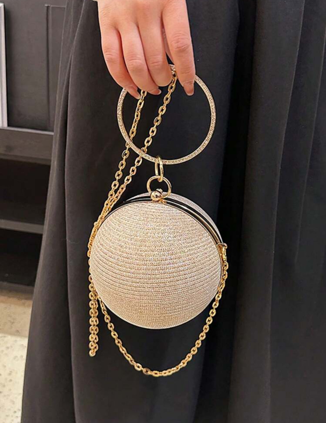 SPARKLY GOLD ROUND BALL DESIGN EVENING PURSE