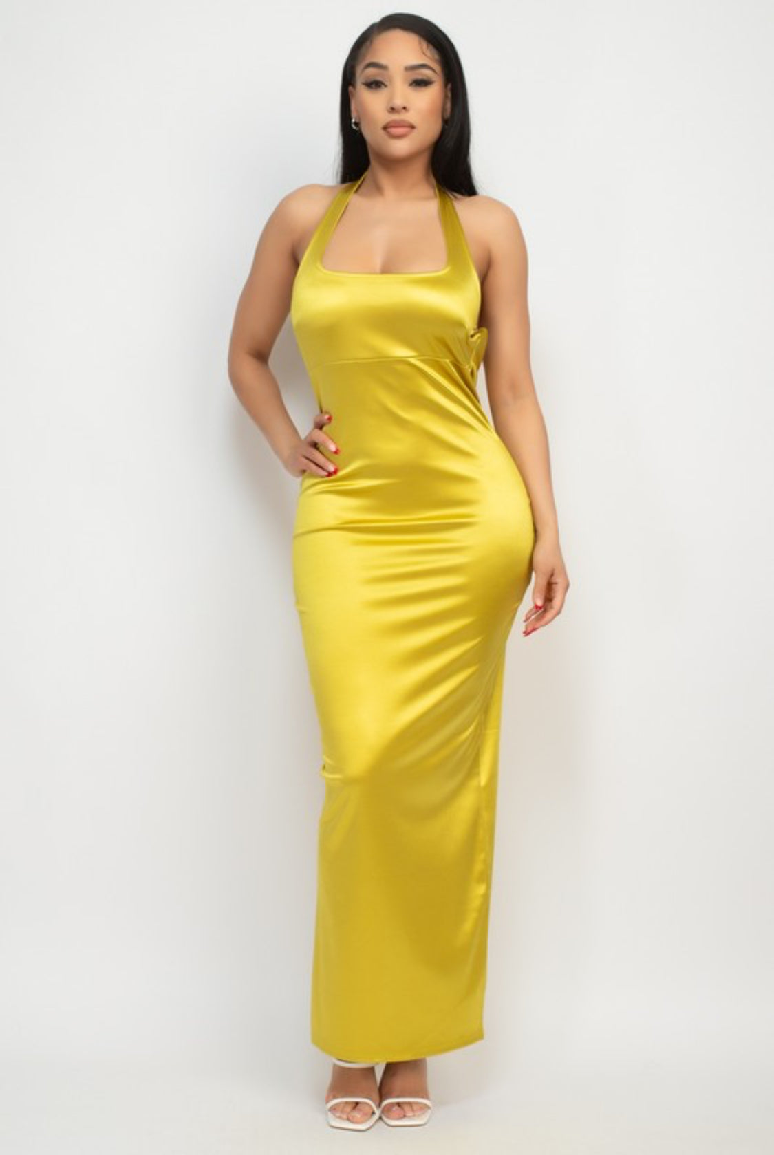 HALTER NECKLINE OPEN BACK DRESS