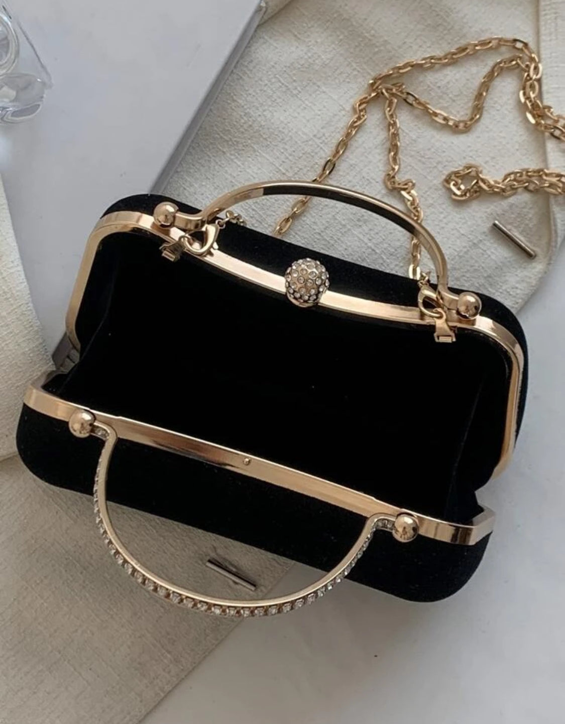 WOMAN SPARKLING CLUTCH PURSE
