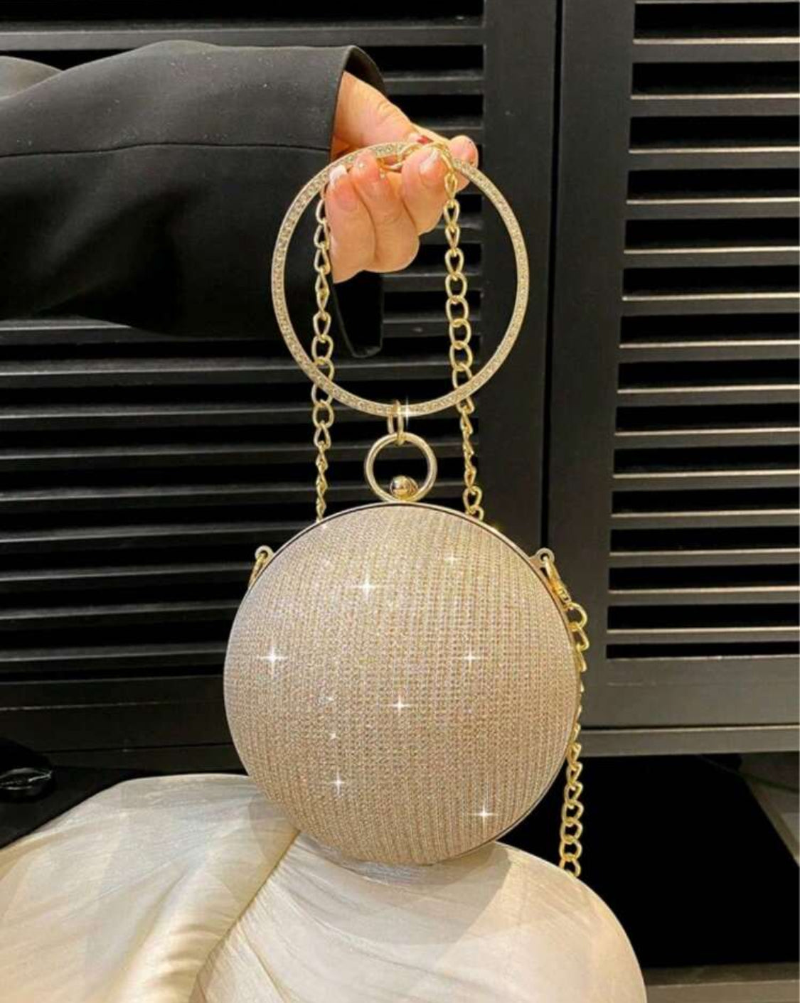 SPARKLY GOLD ROUND BALL DESIGN EVENING PURSE