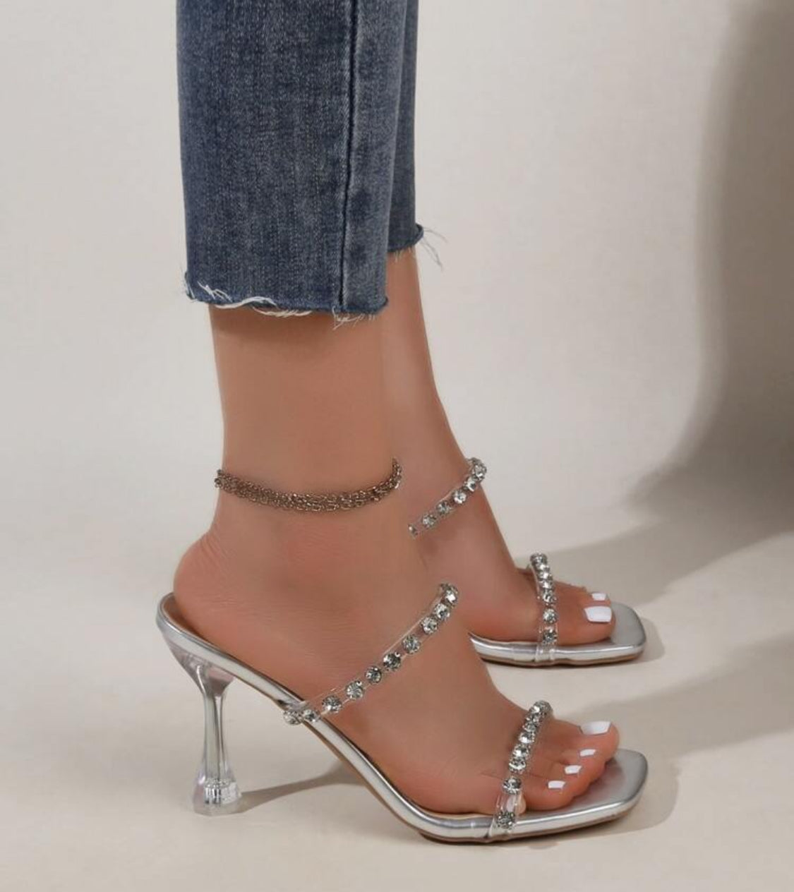 CRYSTAL CLEAR HEELS