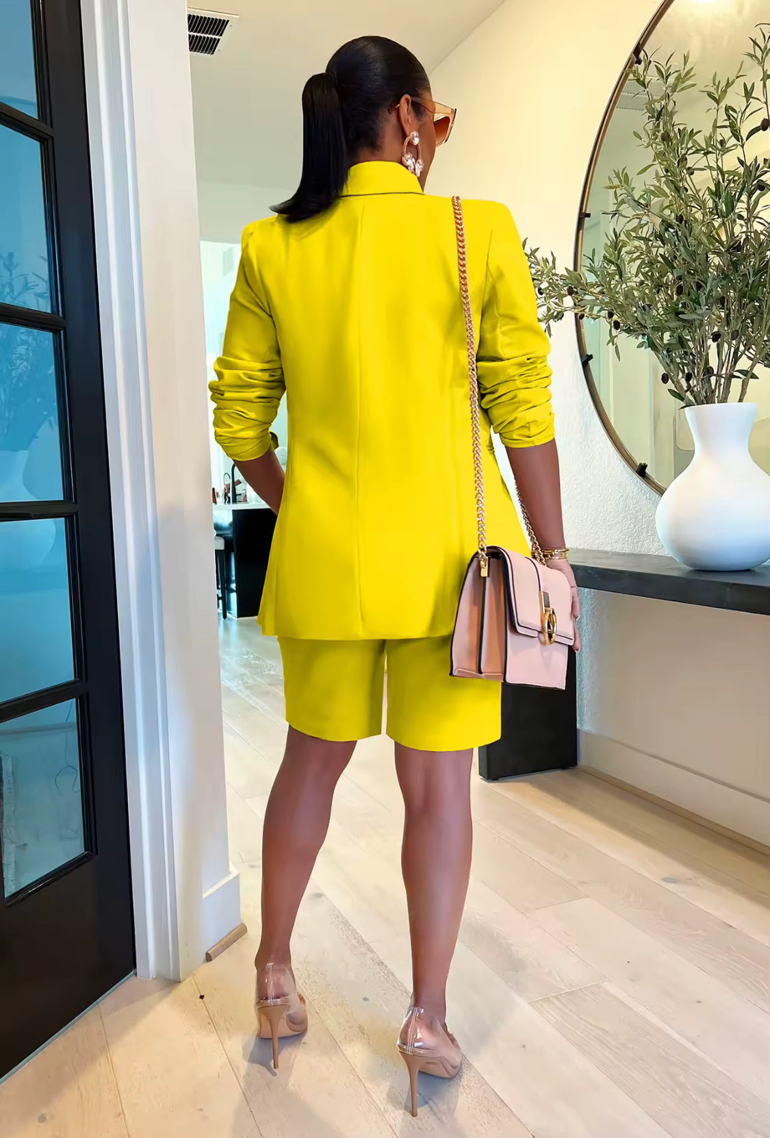 BLAZER SHORTS OUTFIT OFFICE WEAR