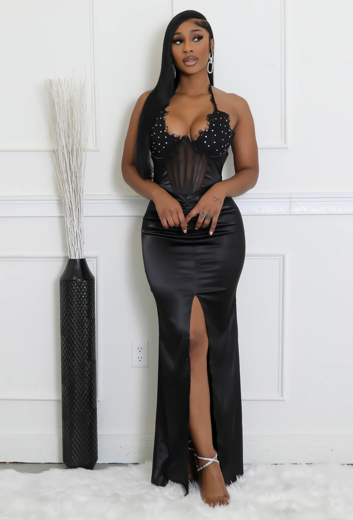 HALTER SWEETHEART NECKLINE PARTY BIRTHDAY DRESS