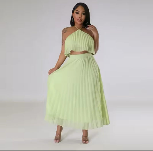 PLEATED TWO PIECE MESH VACATION SKIRT SET